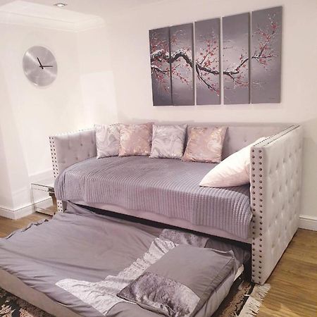 Cozy Muswell Hill 1-Bedroom Flat London Kültér fotó